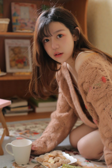 坐腿杀很容易硬吗